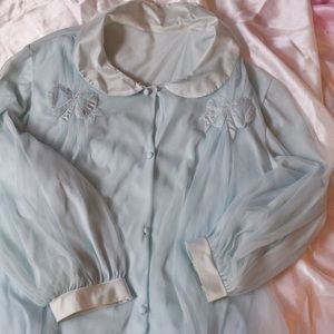 Near perfect condition vintage sleeping gown
